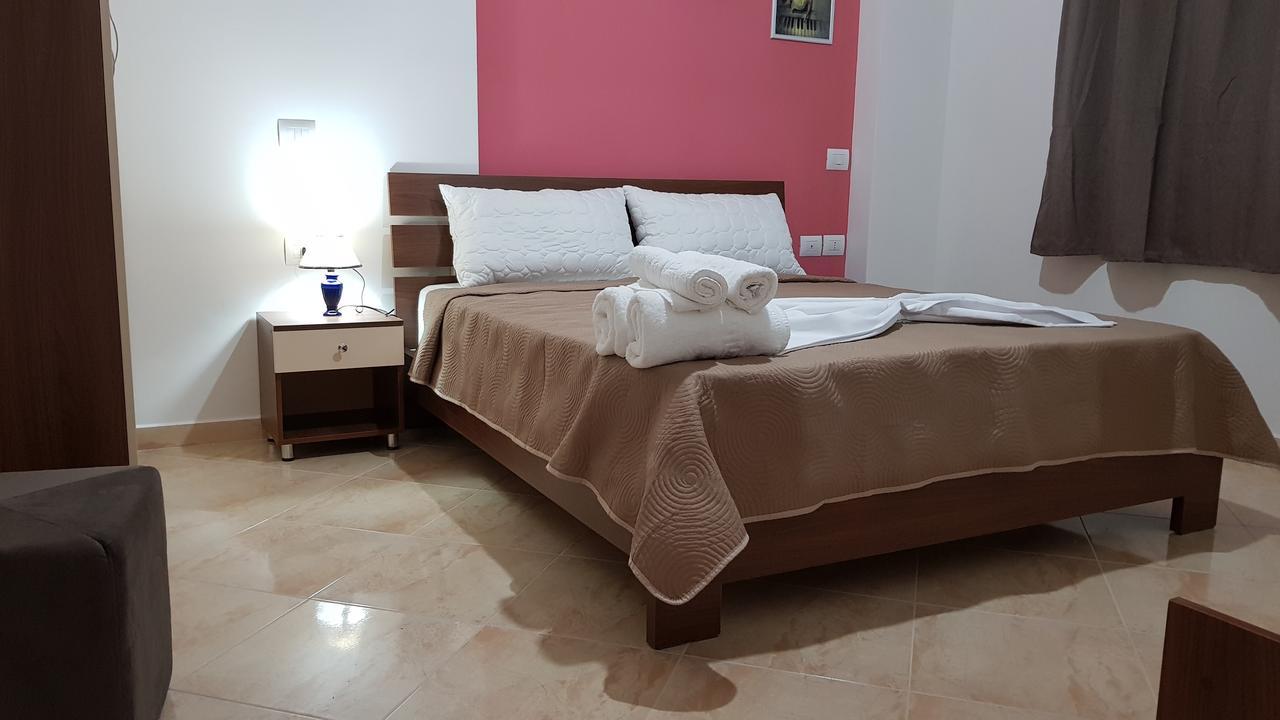 Appartamento Giallo Vlore Exterior photo